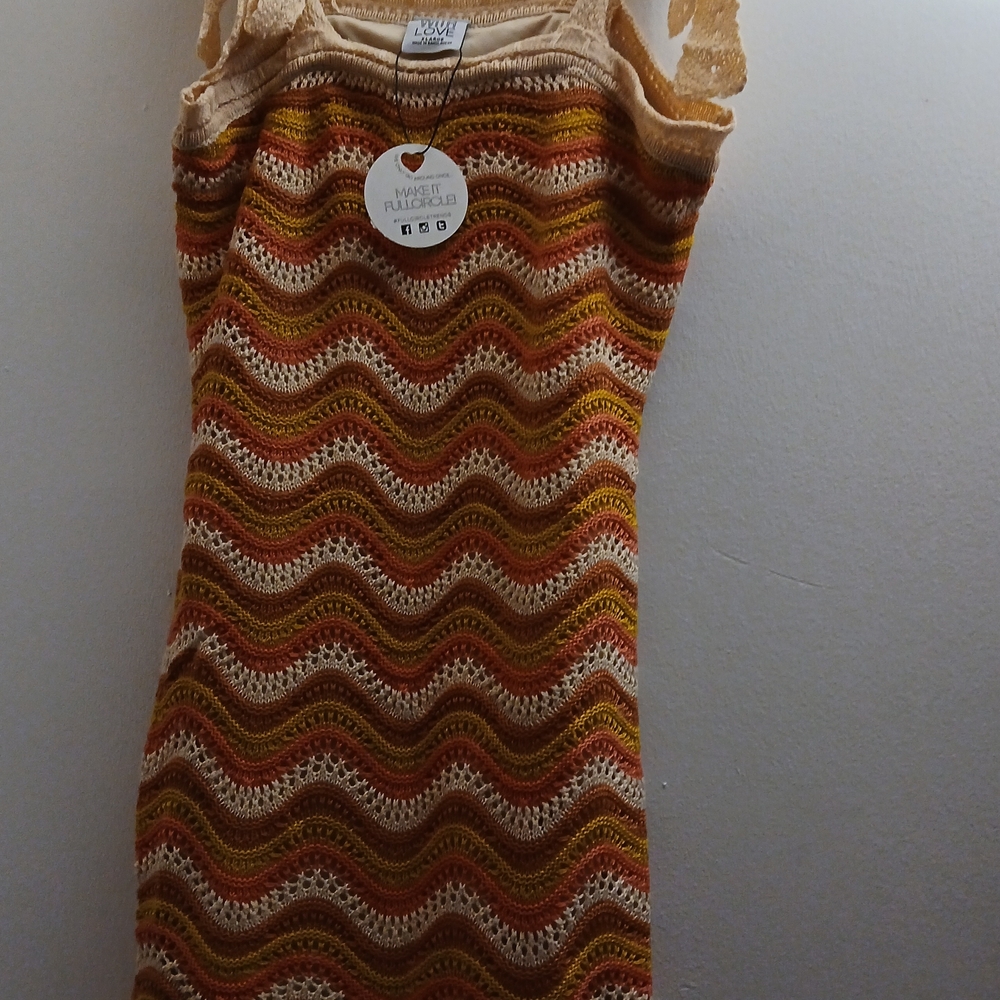 Sleeveless Wavy Stripe Knit Midi Dress in Pink and Mustard 100% Acrylic $25 - Picture 5 of 8